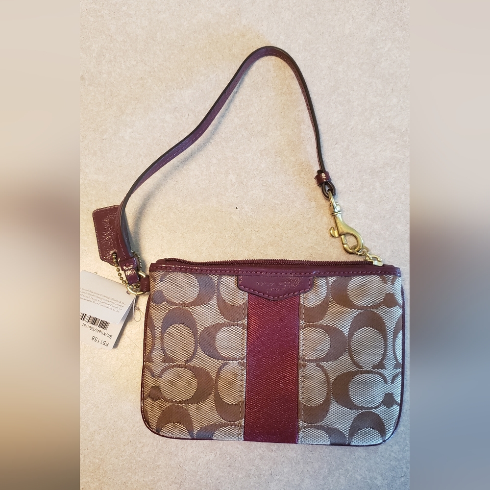 NWT Coach Wallet Corner Zip Signature Three Colors Khaki/Merlot